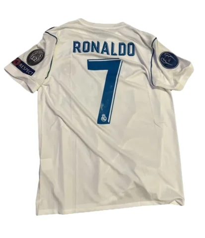 Cristiano Ronaldo Real Madrid Las camisetas retro más icónicas por club